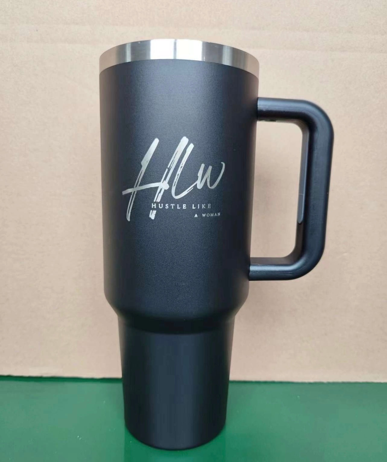 40oz Stainless Steel mug w/straw